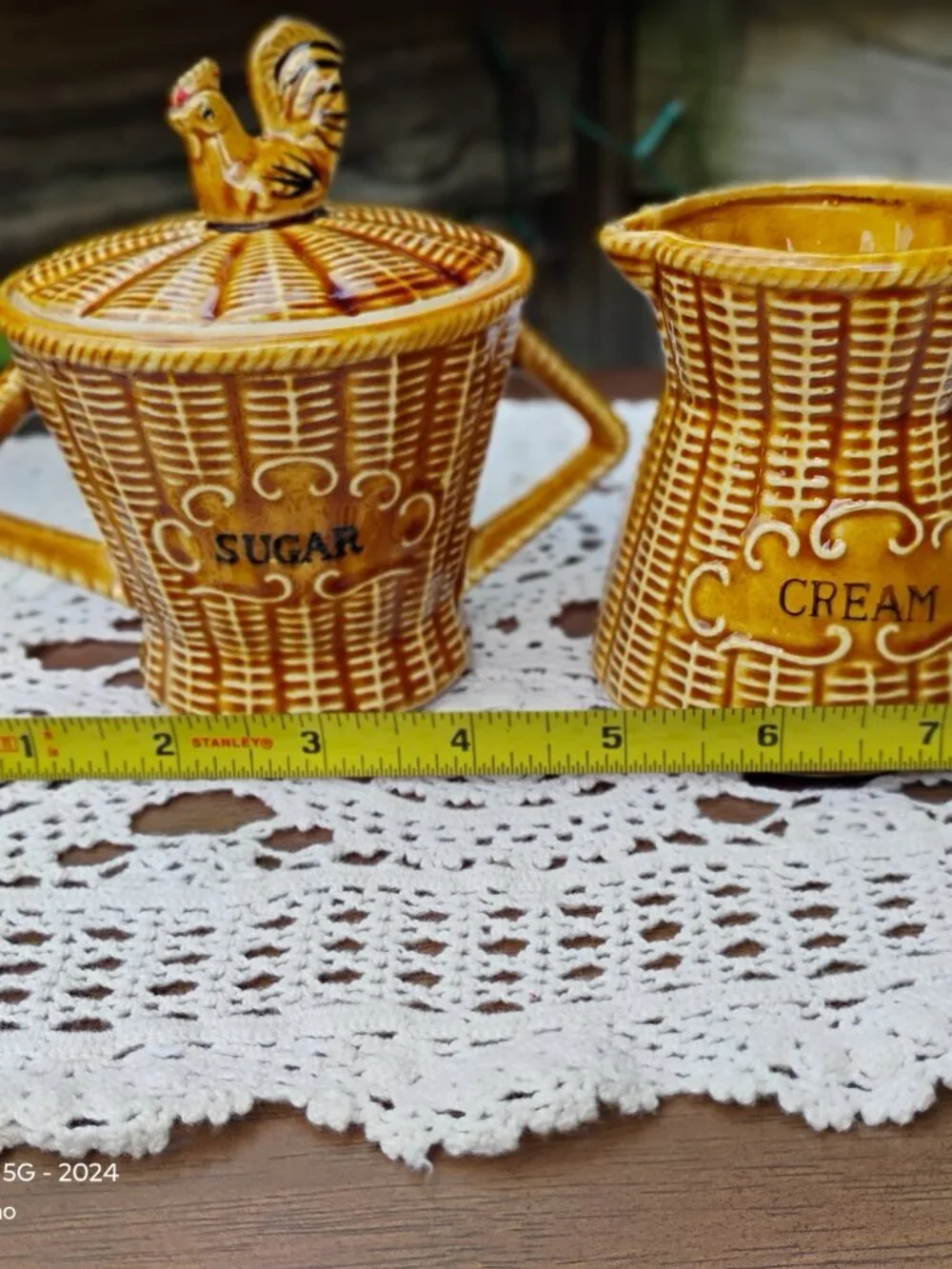 vintage ceramic lidded sugar bowl and creamer basket weave design with chicken